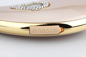 marasil刮痧板怎么充電？marasil瑪瑞莎刮痧板怎么開機