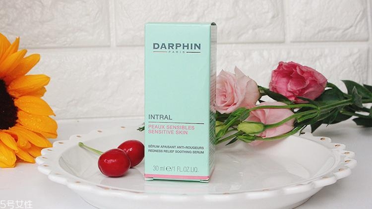 darphin多效舒緩精華液敏感肌能用嗎？油皮能用嗎？