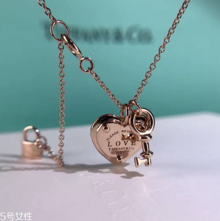 項(xiàng)鏈?zhǔn)屈S金還是k金好？項(xiàng)鏈選黃金還是k金