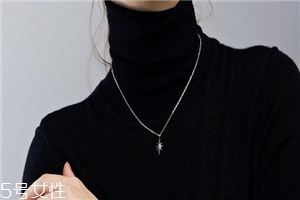 項(xiàng)鏈可以戴著洗澡嗎？項(xiàng)鏈洗澡能戴嗎