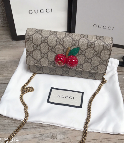 gucci櫻桃包尺寸多大？gucci櫻桃鏈條包尺寸