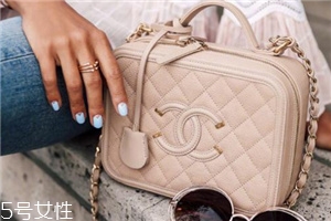 chanel相機包多少錢？香奈兒相機包價格