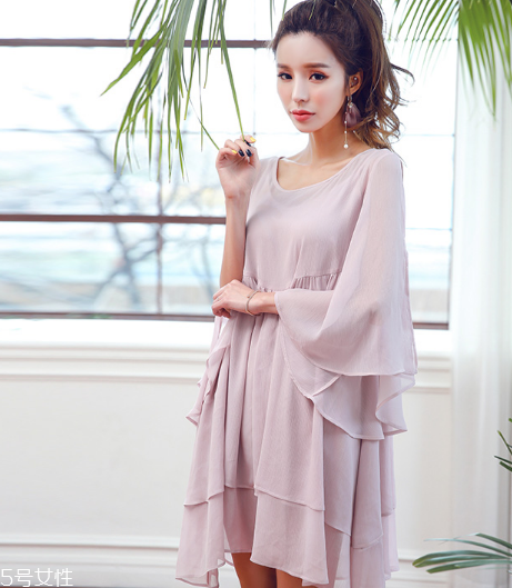 2018夏天流行什么顏色？2018夏天最火的衣服顏色