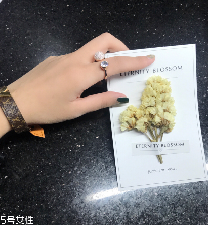 戒指為什么要纏紅線？戒指綁紅繩的意義
