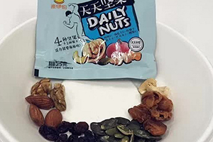 每日?qǐng)?jiān)果哪個(gè)牌子好？每日?qǐng)?jiān)果品牌對(duì)比