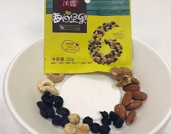 每日?qǐng)?jiān)果哪個(gè)牌子好？每日?qǐng)?jiān)果品牌對(duì)比