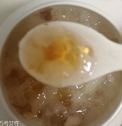 桃膠能和紅糖一起煮嗎？桃膠煮紅糖好嗎？
