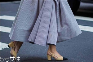 約會穿什么樣的高跟鞋好看？適合約會穿的高跟鞋款式