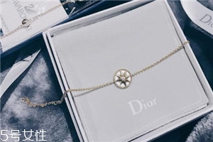 手鏈可以兩只手同時(shí)戴嗎？手鏈可以兩只手一起戴嗎