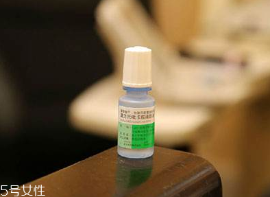 眼藥水滴眼睛有點(diǎn)刺痛 眼藥水滴了刺痛正常嗎？