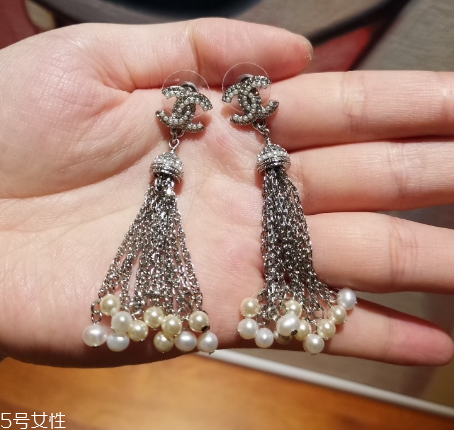 耳環(huán)什么材質(zhì)好？耳環(huán)常見材質(zhì)