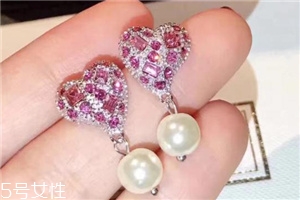 耳釘可以用碘伏消毒嗎？耳釘用碘伏消毒好嗎