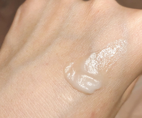 olay空氣霜怎么樣？olay空氣霜搓泥嗎？