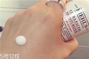 乳液可以當(dāng)晚霜用嗎？乳液當(dāng)晚霜用好嗎？
