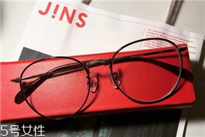 jins防藍(lán)光眼鏡有用嗎？jins防藍(lán)光眼鏡有效果嗎？