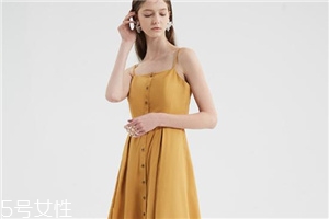 微胖穿什么連衣裙好看？微胖女生適合穿什么連衣裙？