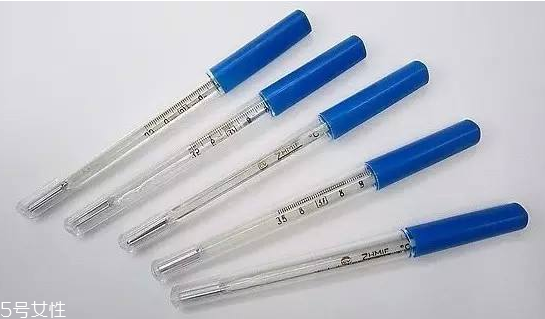 體溫計能測水溫嗎？水溫能用體溫計測嗎？