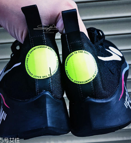 off white聯(lián)名nike zoom fly足球鞋發(fā)售日期_多少錢？