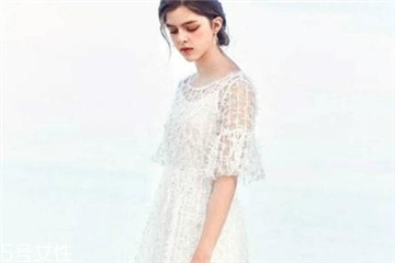胸大適合什么連衣裙？胸大穿什么連衣裙好看？