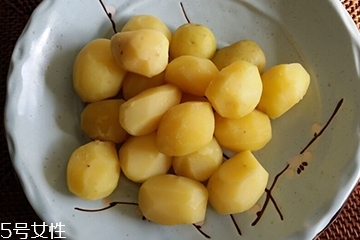 土豆要去皮嗎？土豆怎么去皮最快？