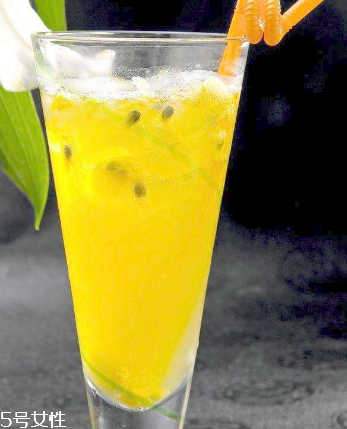 果汁有營養(yǎng)嗎？果汁對(duì)人體有沒有好處