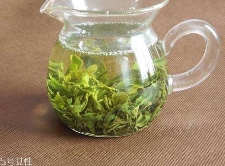 日照綠茶哪個(gè)牌子好？日照綠茶怎么辨別好壞