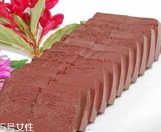 雞血會不會很臟？雞血怎么去灰塵？