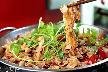 雞肝能在微波爐加熱嗎？雞肝在微波爐加熱會爆炸嗎？