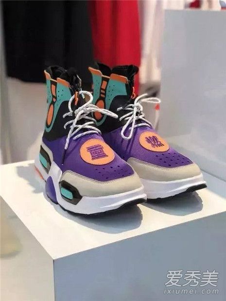 李寧悟道2ace多少錢(qián)？李寧悟道2ace價(jià)格