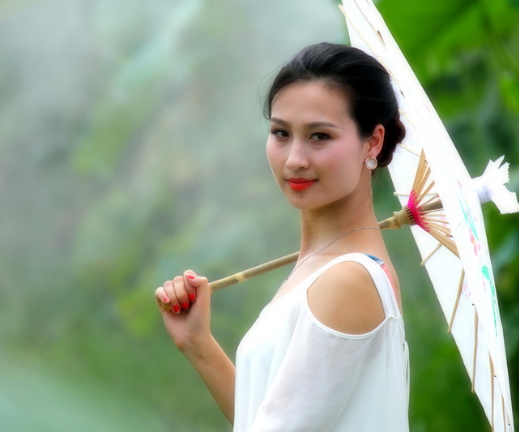 縮鼻手術(shù)多少錢？縮鼻手術(shù)風(fēng)險大嗎