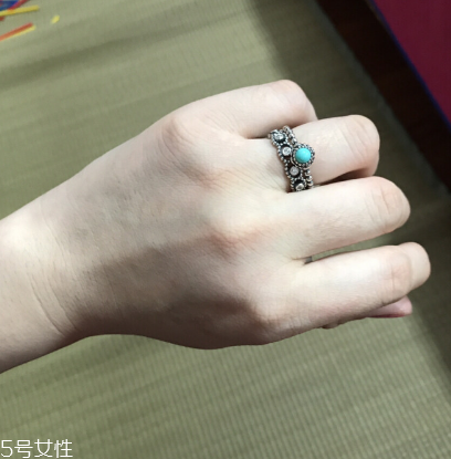 綠松石戒指一般多少錢(qián)？綠松石戒指價(jià)格