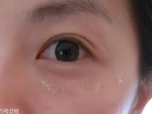 眼霜為什么要乳化？眼霜乳化的好處