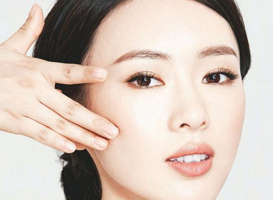 眼霜可以增長(zhǎng)睫毛嗎？眼霜可以讓睫毛變長(zhǎng)嗎？