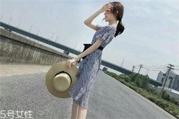 不會搭配衣服怎么辦？女生不會搭配怎么解決？