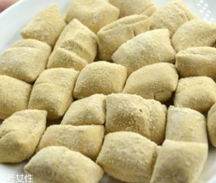 姜糖和紅糖的區(qū)別 姜糖和紅糖哪個(gè)好？