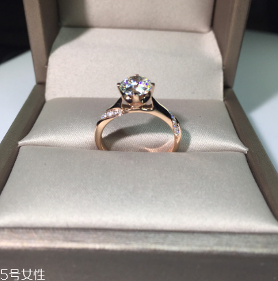 鉆戒在香港買便宜多少？鉆戒在香港買比較便宜嗎？