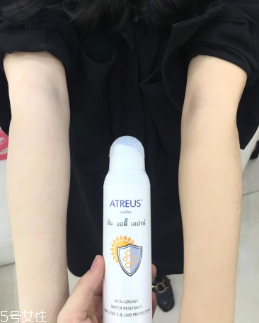 防曬噴霧里面有酒精嗎？防曬噴霧都有酒精嗎？