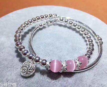 貓眼石有什么寓意？貓眼石的寓意是什么？