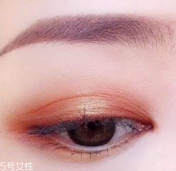 眼影會暈妝嗎？為什么眼影總是暈妝？