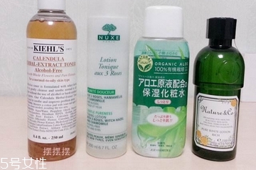 化妝水能涂眼部嗎？眼部可以涂化妝水嗎？