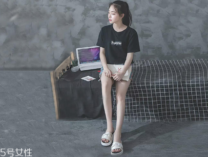 夏天穿什么涼鞋舒服？夏天適合穿什么涼鞋？