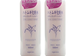 化妝水進眼睛怎么辦？化妝水辣眼睛怎么回事？