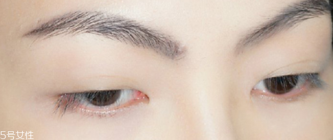 萬圣節(jié)蜘蛛眼妝怎么畫？2款蜘蛛眼妝詳細步驟