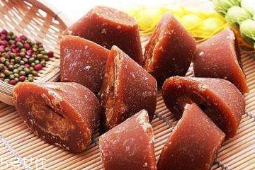 紅糖面膜可以去黑頭嗎？紅糖面膜加什么去黑頭？