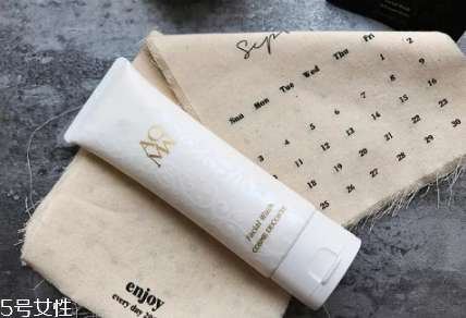 黛珂白檀新包裝怎么樣？黛珂白檀系列針對(duì)什么皮膚？