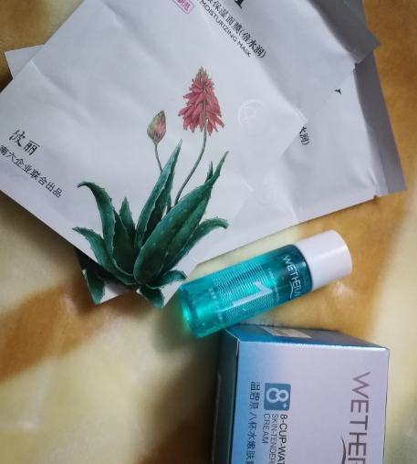 溫碧泉和百雀羚哪個好？