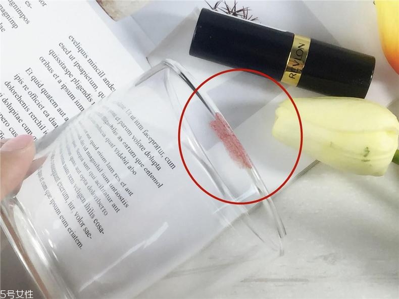 露華濃525是什么色？露華濃525適合黃皮嗎？