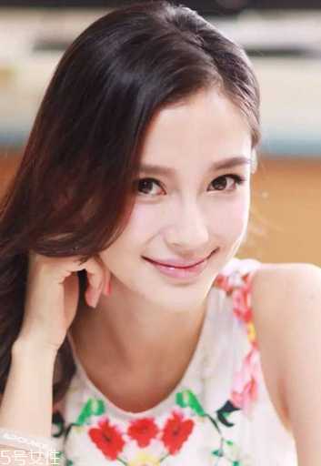 染發(fā)好看還是黑發(fā)好看？適合自己才最美