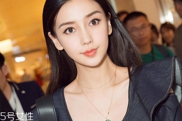 染發(fā)染到皮膚怎么清洗？這樣處理就對了