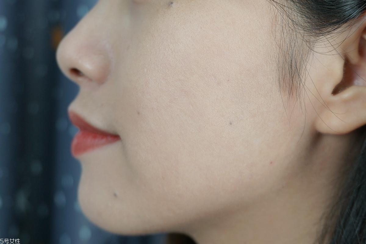 水密碼素顏霜哪個(gè)好 水潤版和遮瑕版對(duì)比評(píng)測(cè)